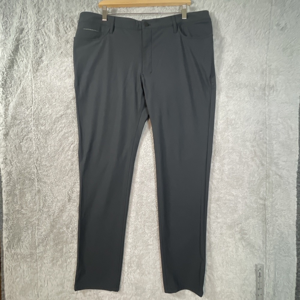 NWT‎ Kenneth Cole Men Golf Tech Pants Slim Fit Lightweight Stretch Black 38x32